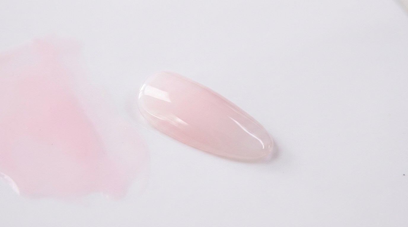 Custom Milky Pink Nude Gel: Przewodnik po mieszaniu kolorów krok po kroku