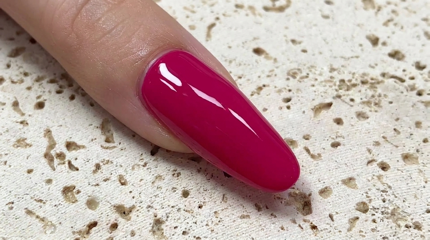 Tri-kolorowy manicure hybrydowy: Tutorial smoczy owoc, czerwień i mięta